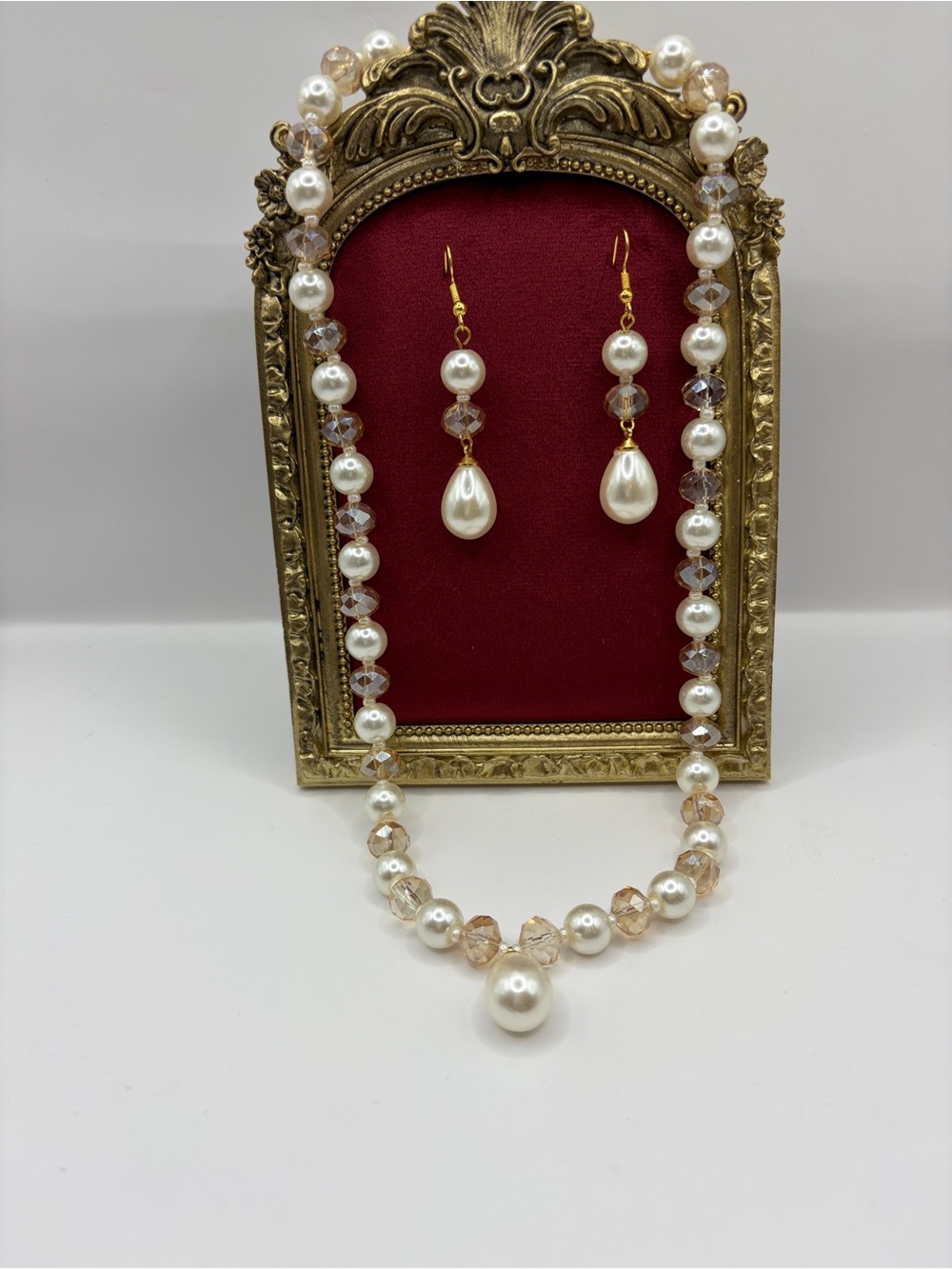 Classic Pearl and Champagne Crystal Fashion Necklace & Earring Set